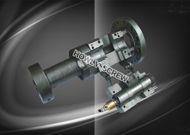 Feeding set for rubber machine